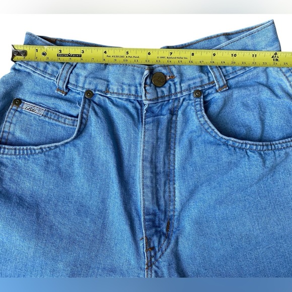 Vintage Chic Women’s Light Blue Denim Short Size 7 - Picture 4 of 9